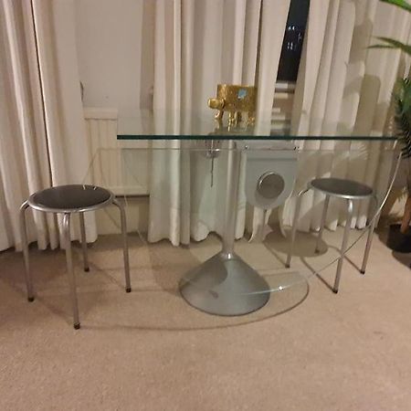 Walk To London Bridge En Suite Apartment With Kitchen Luaran gambar